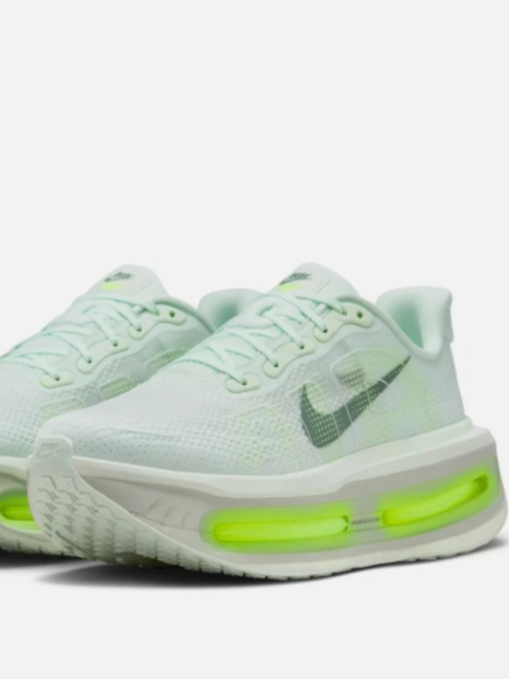 Nike Vomero Premium Barely Volt Men's Shoes Size - 11M